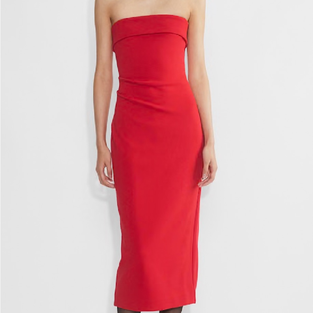 Elegant Red Strapless Dress